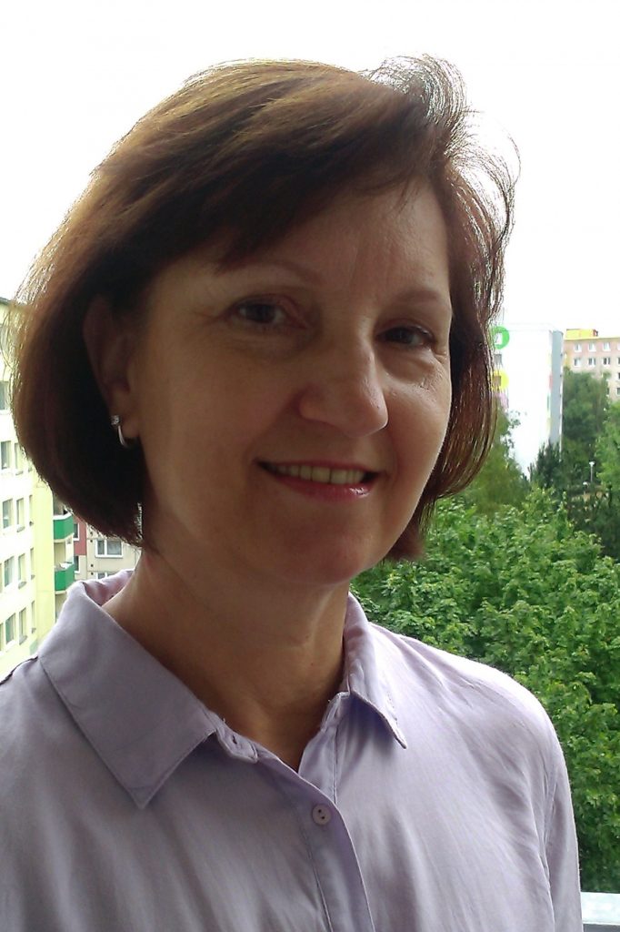 Mgr. Anna Fekiačová (francouzština, ruština) fekiačová